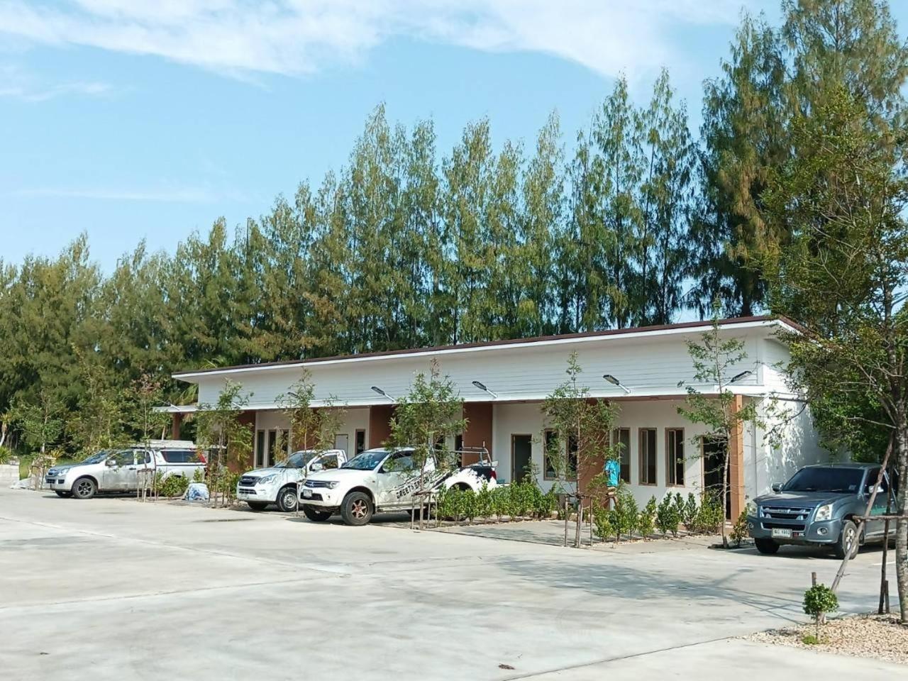 Three Bays Resort Πράτσουατ Κίρι Χαν Εξωτερικό φωτογραφία